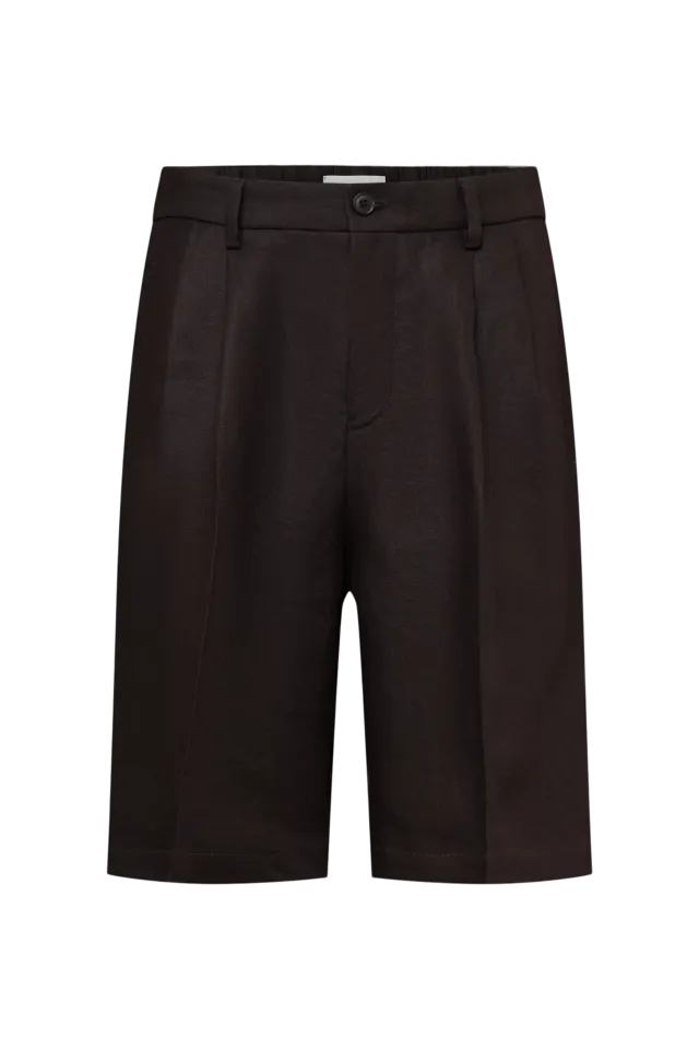 Bundfalten Short im Relaxed Fit in reinem Leinen Bundfalten Short im Relaxed Fit in reinem Leinen